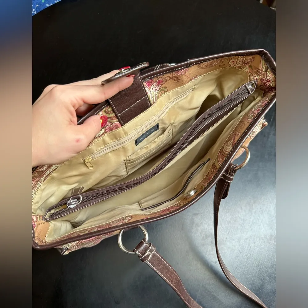 vintage purse and wallet with keychain charm - Image 7