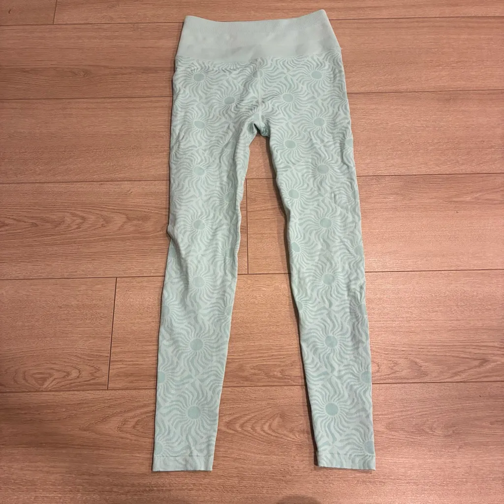 Spiritual Gangster Love Sculpt Jacquard Legging Beachglass Sun Tile Size M/L - Image 2