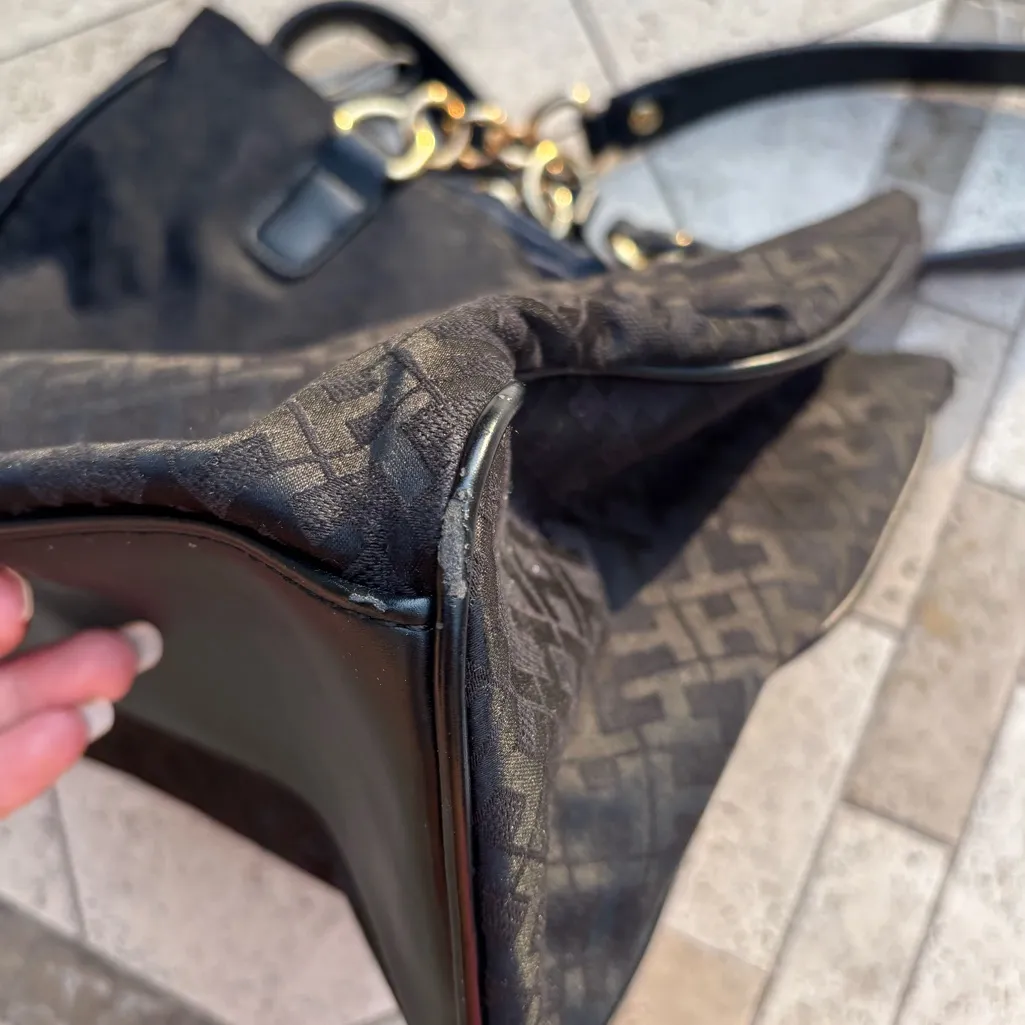 Tommy Hilfiger Black Gold Chain Logo Print Shoulder Bag Faux Leather Trim Purse - Image 5