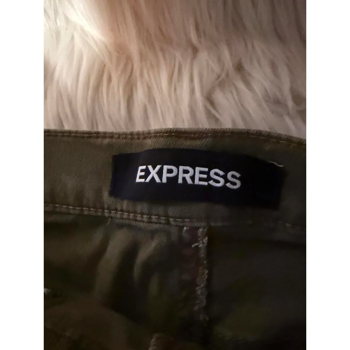 Express Olive Green Women's Khaki Shorts with Eyelet Detail - Image 4