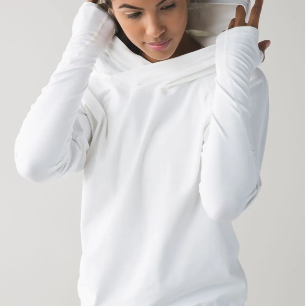 Lululemon Healthy Heart Pullover Hoodie White RULU Fabric Thumbholes - Image 3