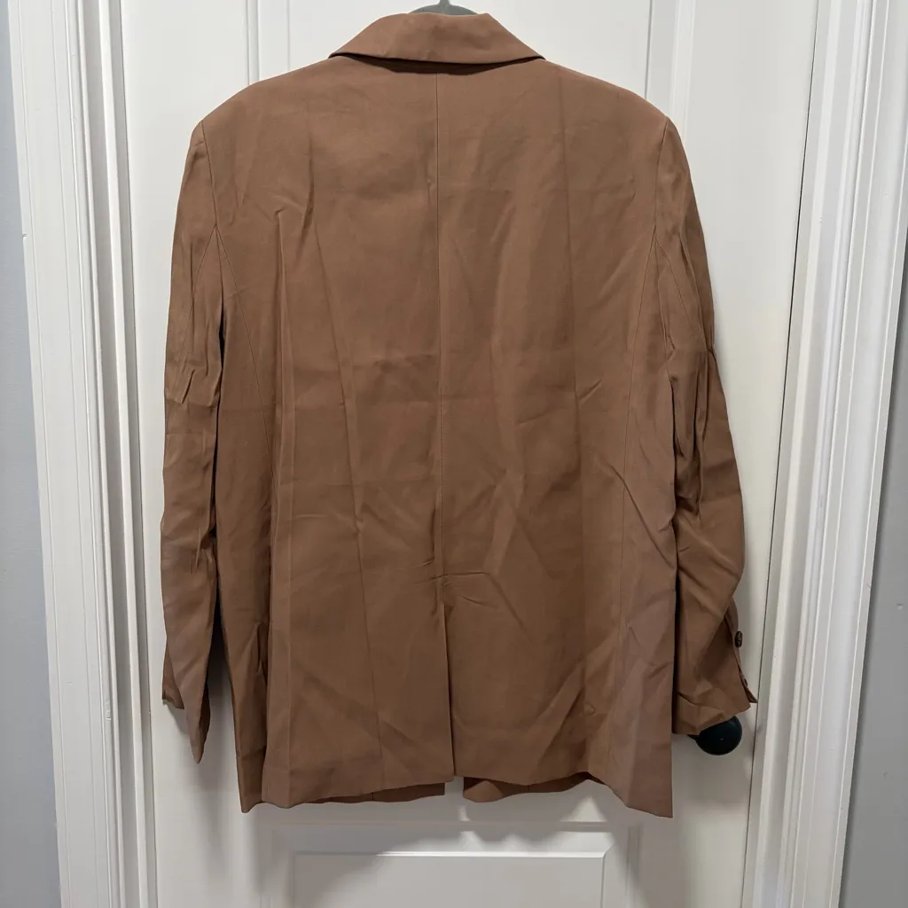 Petal & Pup Relaxed Fit Blazer NWT size 10 Tan Taupe Single Button Rayon Blend - Image 10