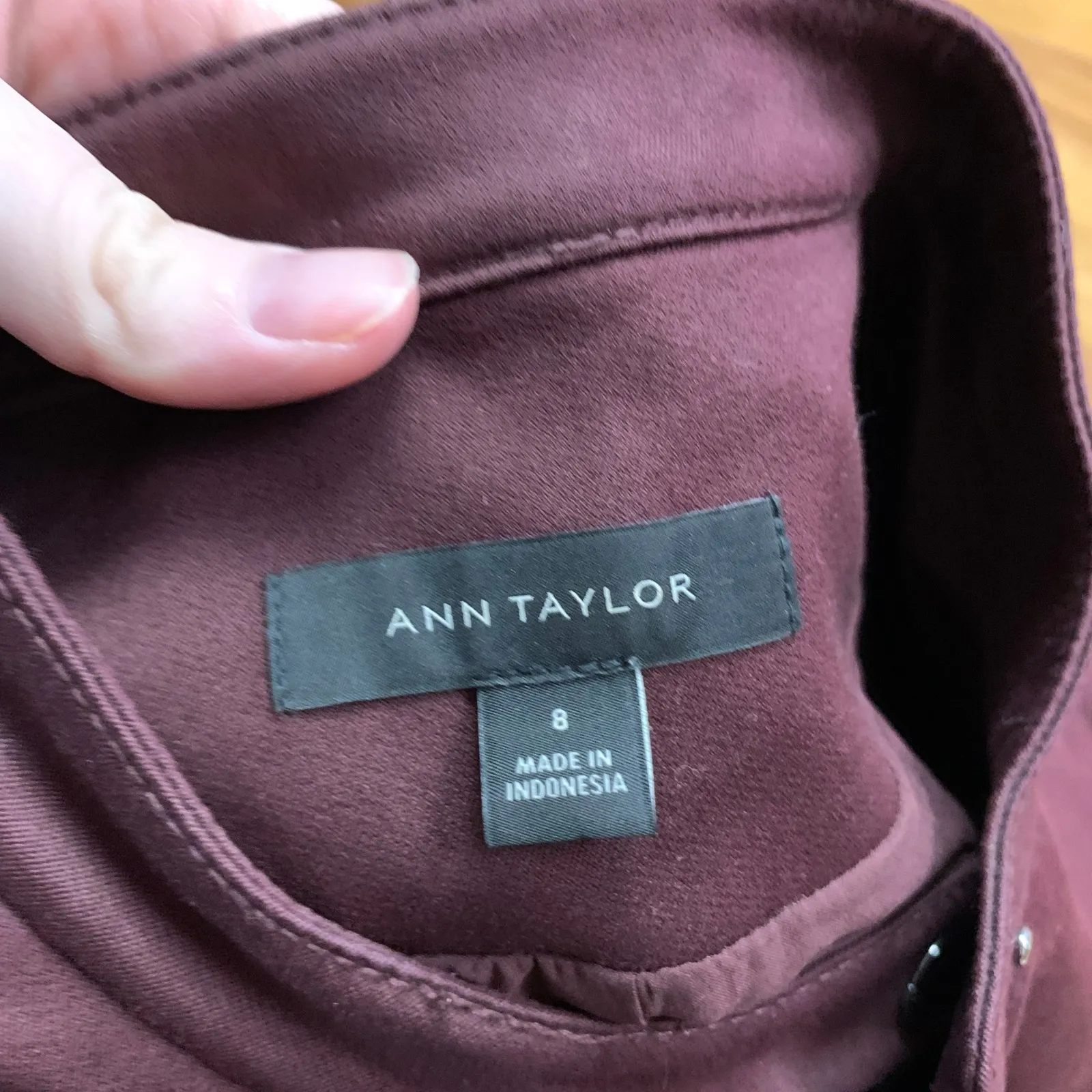 Ann Taylor Burgundy Ruffle Hem Moto‎ Jacket Full Zip Womens Size 8 Fall Casual - Image 5