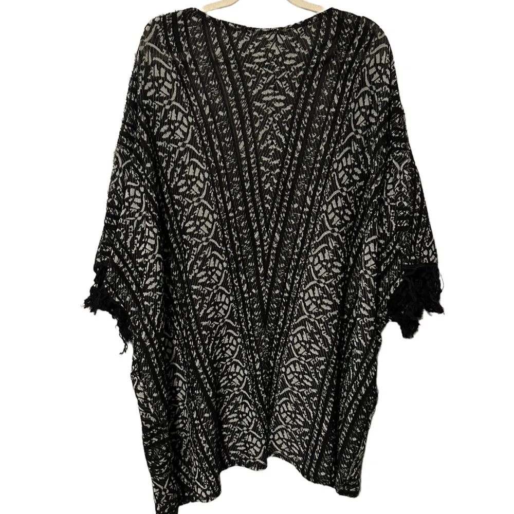 Free People Black‎ Gray/Silver Tapestry Fringe Cardigan Size XL GB875119105 - Image 6