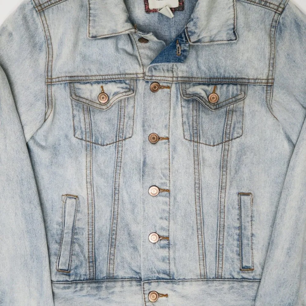 Forever 21  Light Wash Denim Jacket - Image 2