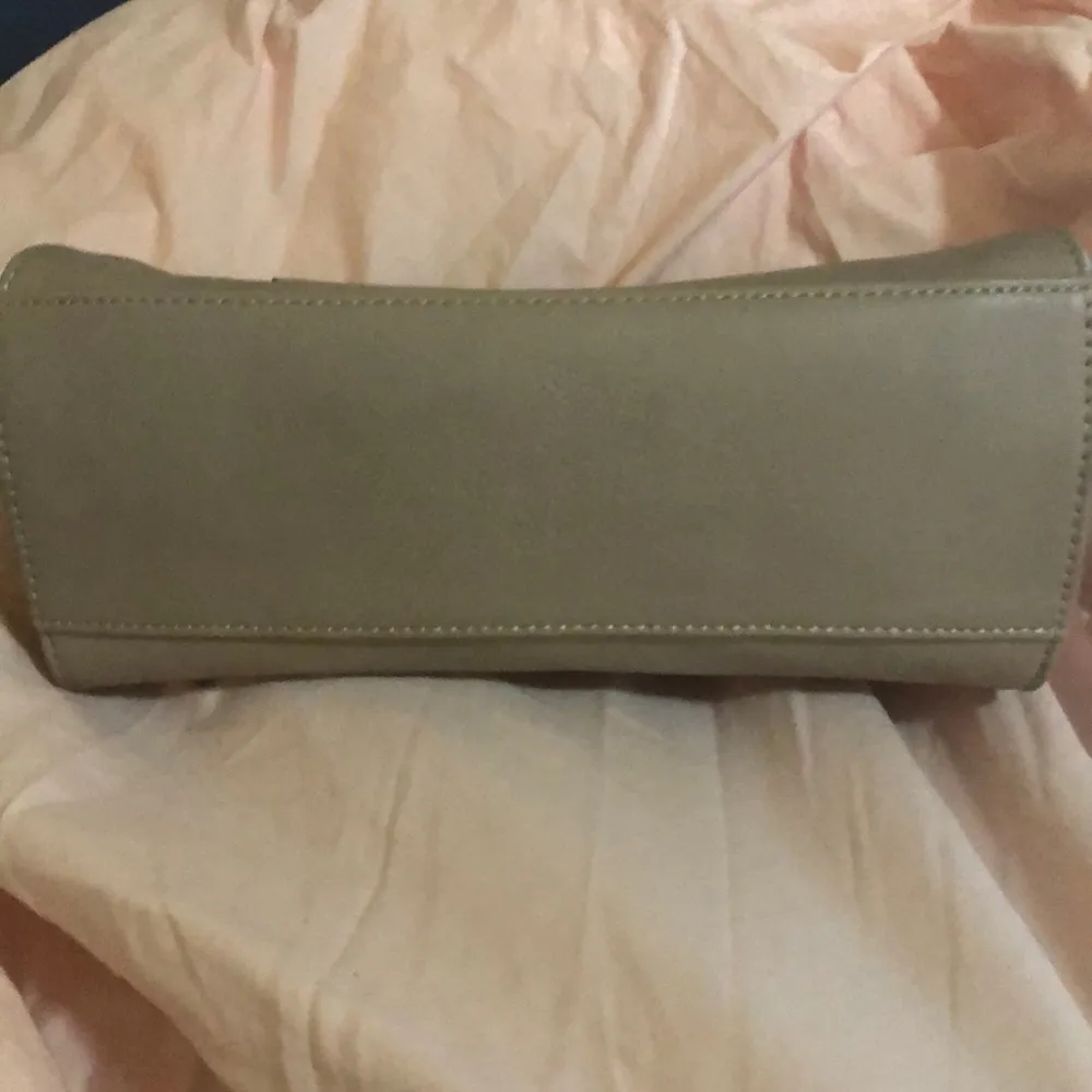 Danielle Nicole  purse - Image 3