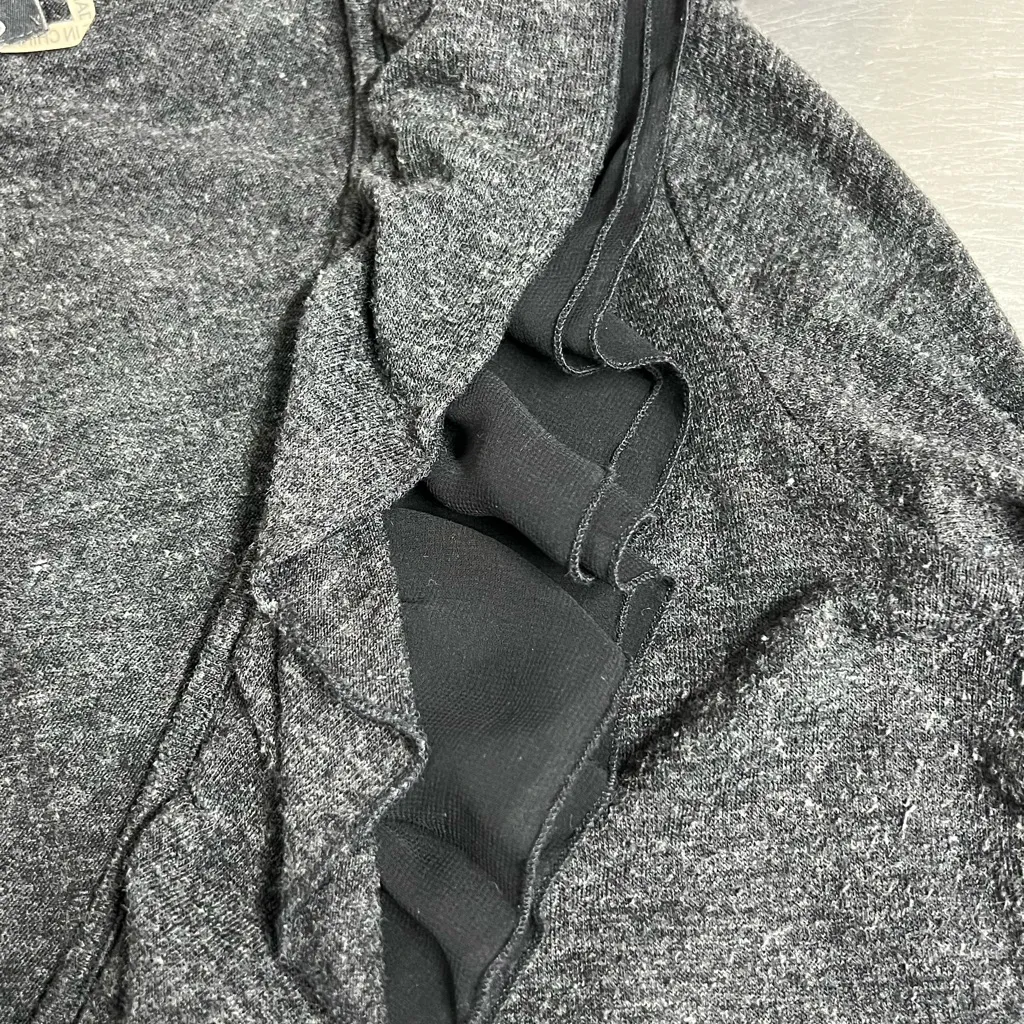 Cecico Gray Lined Ruffled Sweater with Pockets - Size Large - GUC. Some pilling. - Image 3