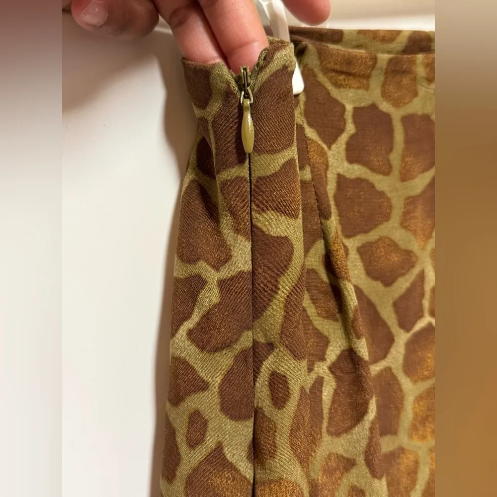 Vintage Women’s Green Brown Animal Print Apparel Giraffe Print Skirt Size 10 - Image 3