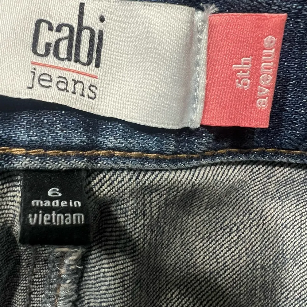 Cabi 5th avenue jeans size 6 blue straight leg high rise - Image 5