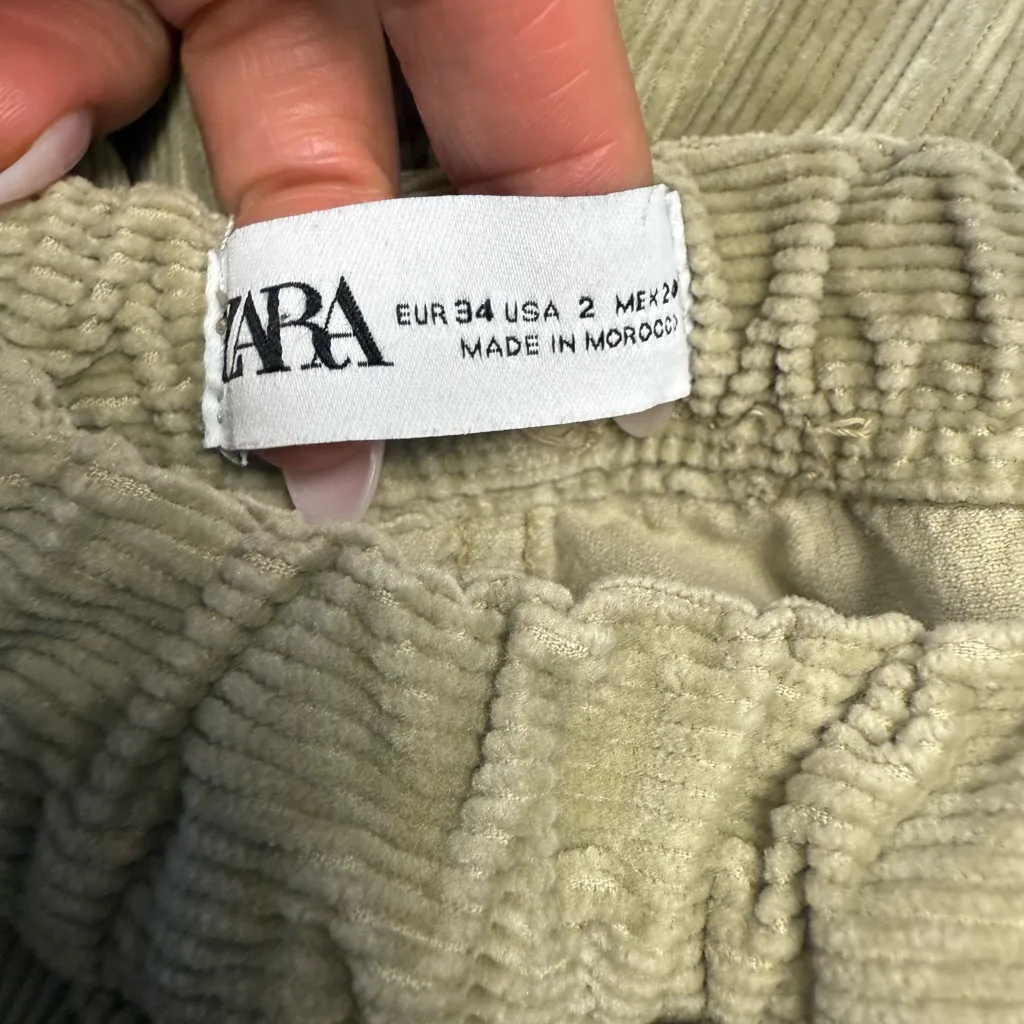 Zara Women Size 2 Sage Green Corduroy Pockets Casual Trouser Pants‎ - Image 5