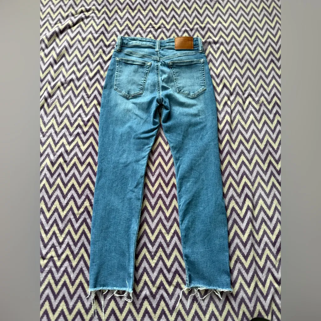 Lucky Brand Women's Jeans Cropped Button Fly Size 2/26 - Image 6