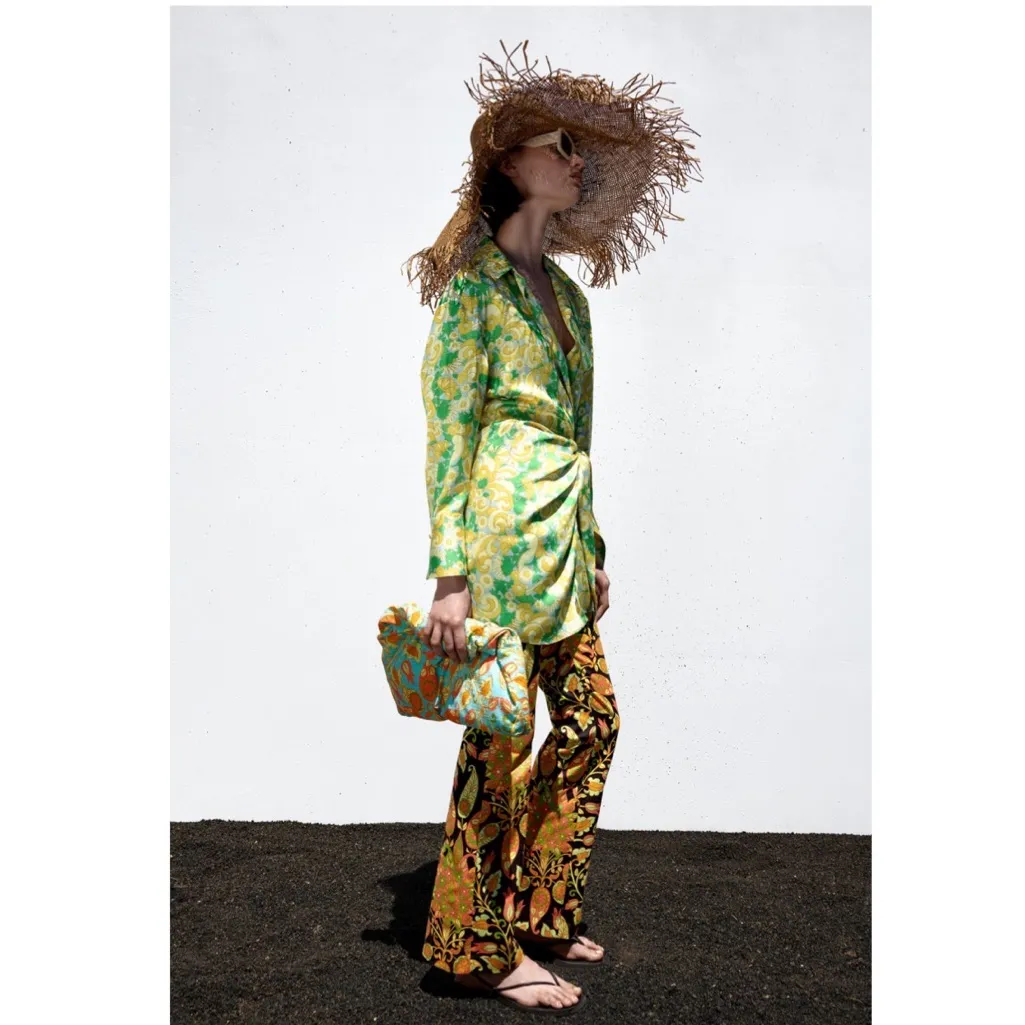 NWOT ZARA FLORAL SILKY SATIN EFFECT KNOTTED BLOGGERS FAV WRAP MINI DRESS - Image 5