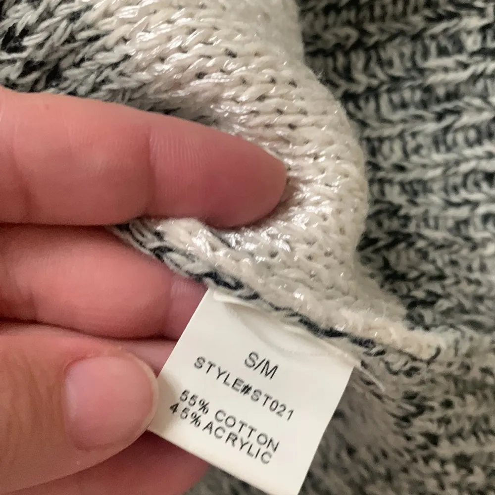 Tobi stripe sweater - Image 4