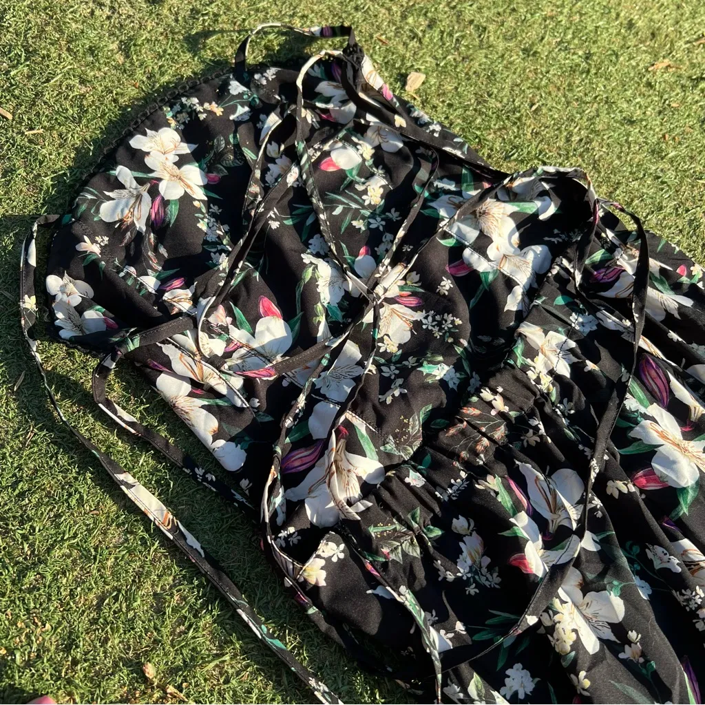 Agua Bendita Floral Jumpsuit - Black and White bohemian size M - Image 5