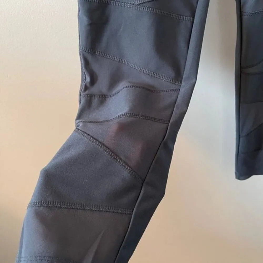 Vogo Athletica Gray Mesh Cropped Leggings - Image 4