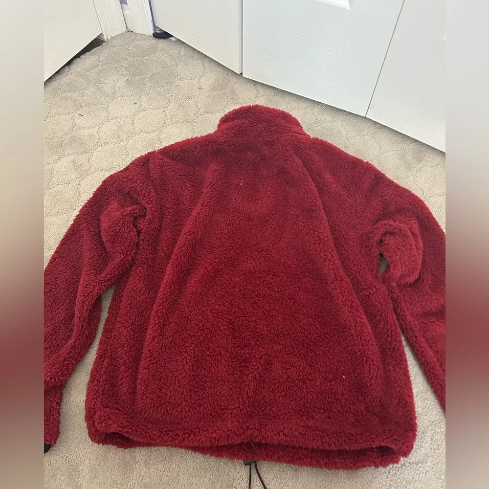 Dark Red Fluffy Cropped Pull Over - Image 2