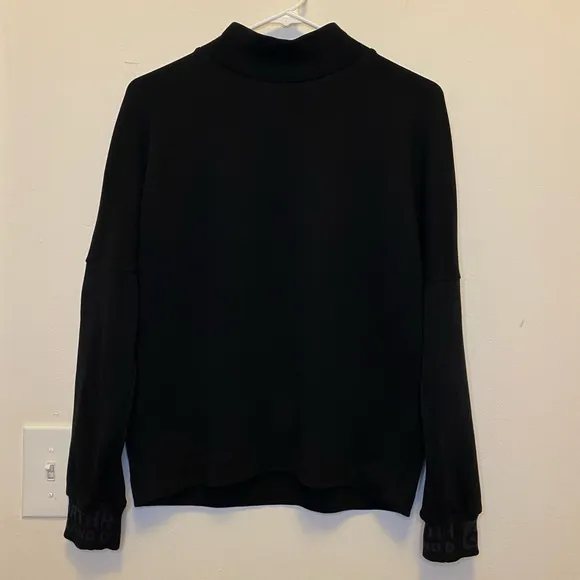 66 NORTH Iceland Torfajokull Logo Turtleneck Sweater Top in Black Sz XS - Image 1