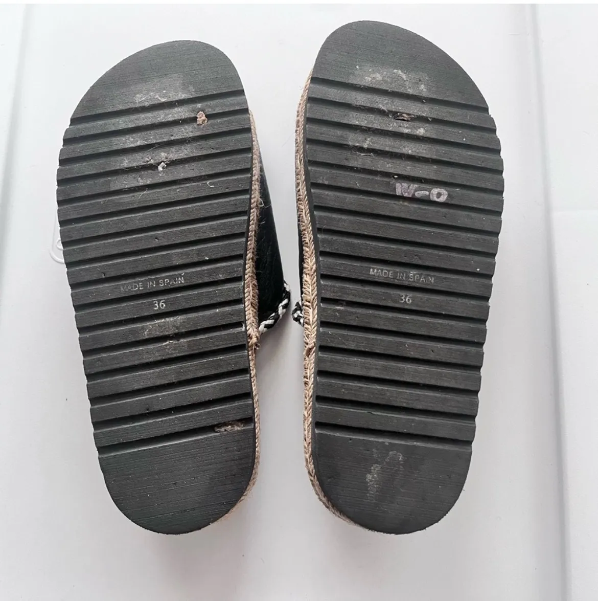 Size 6 Black Leather Animal Print Platform Sandals - Image 10