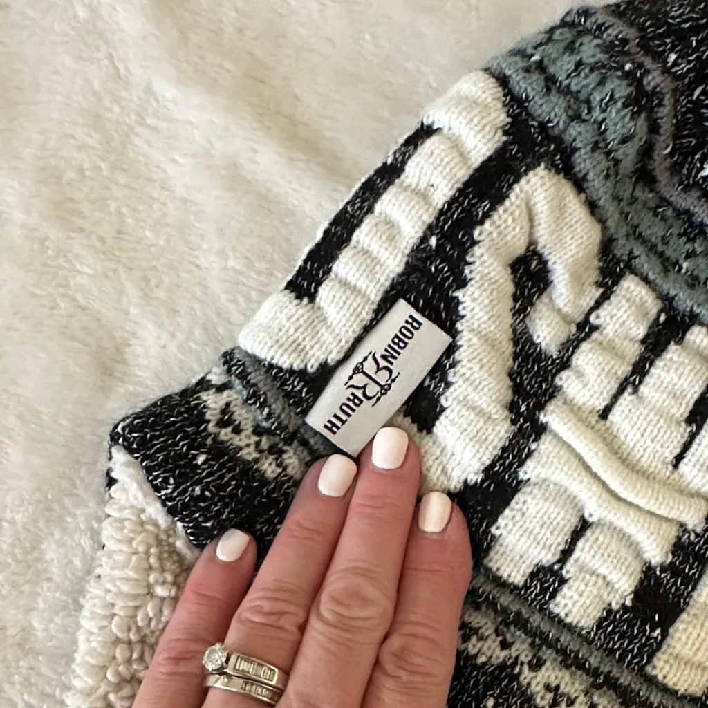 Robin Ruth Switzerland Winter Beanie Hat - Image 4