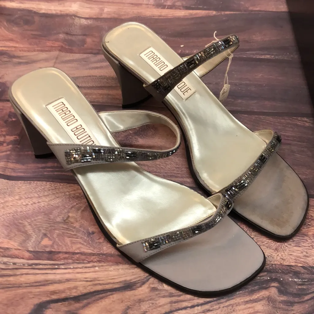 Marino Boutique sz 9.5 gray women shoes - Image 3