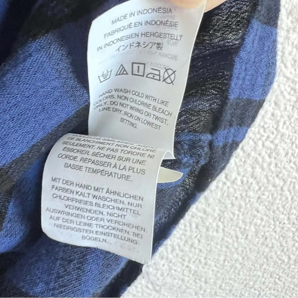 Madewell Highroad Popover Shirt in Chelton Plaid Black Blue - Image 7