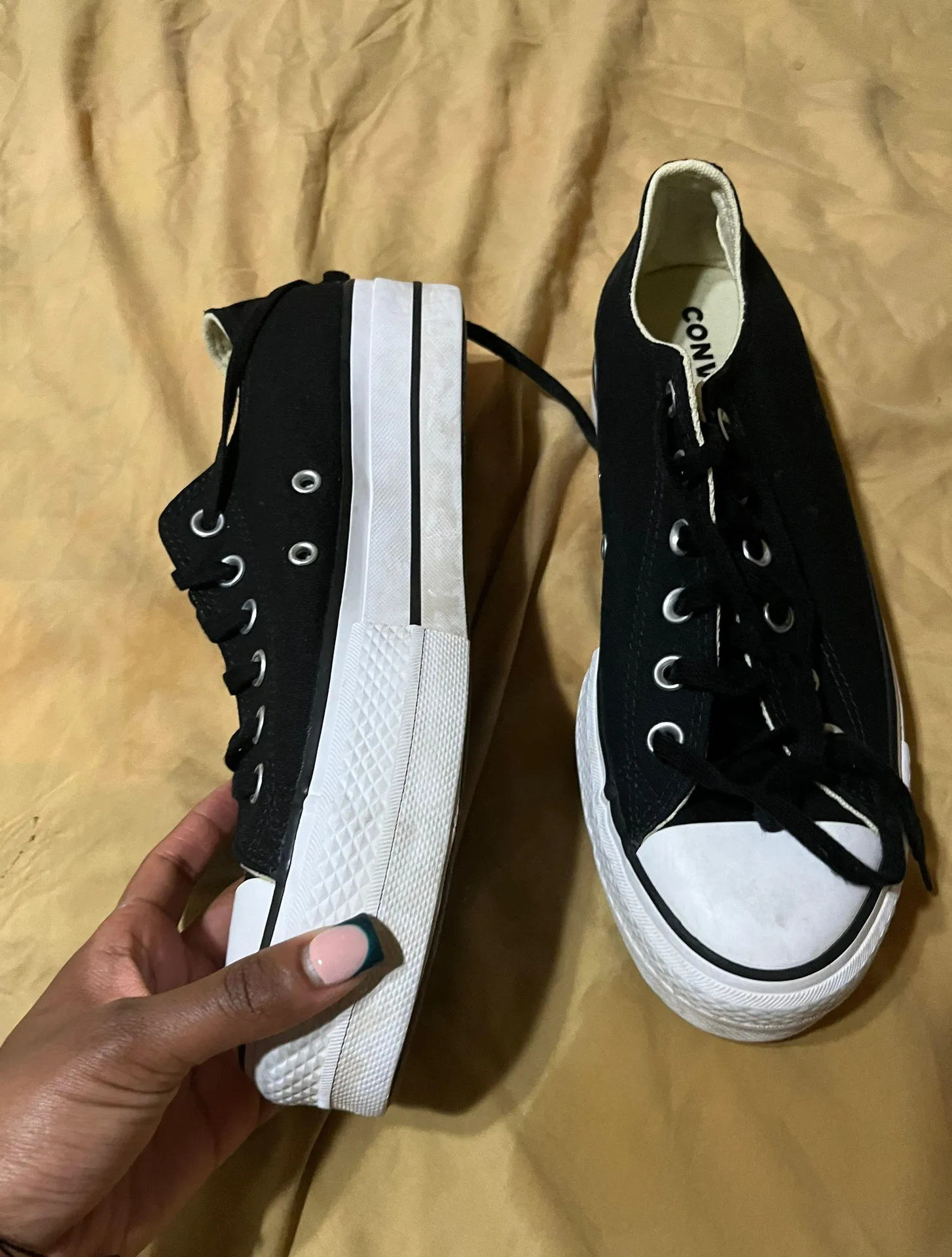 Chuck Taylor All Star Lift Platform Leather Low Top Shoes 561681C Women's 9.5 - Image 2