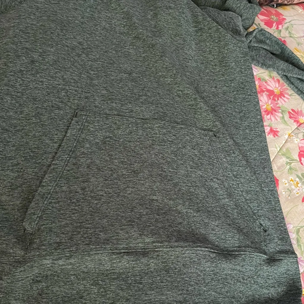 Outdoor Voices pullover Women's Green Hoodie Top - Image 8