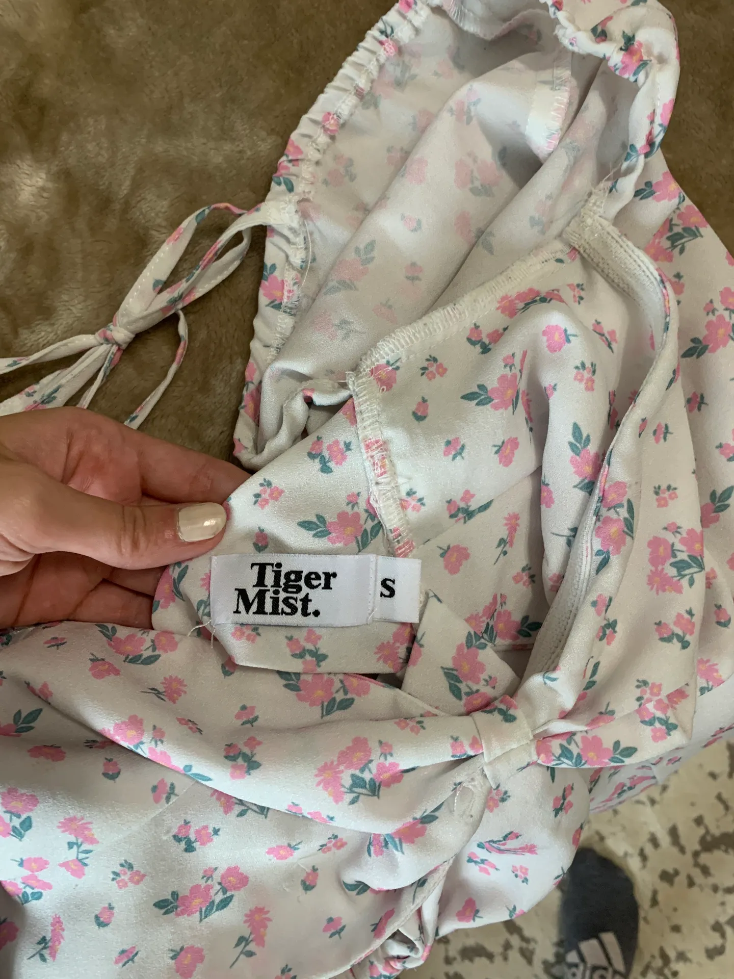 Francoise Long Sleeve Tie Crop Top - Image 6