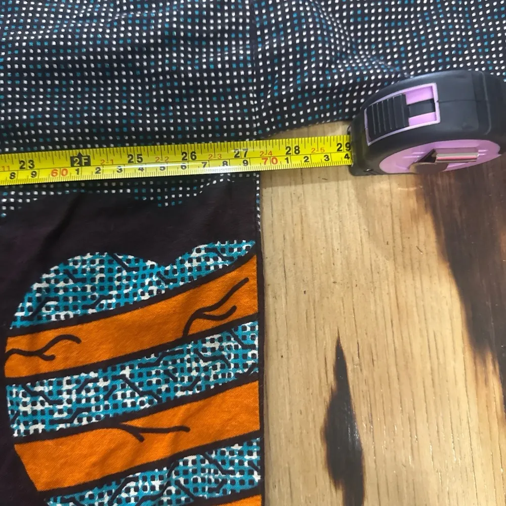 Handmade African Ankara Shirt – Heart Print – Unisex –‎ Size L/XL ( approx.) Black Size L - Image 4