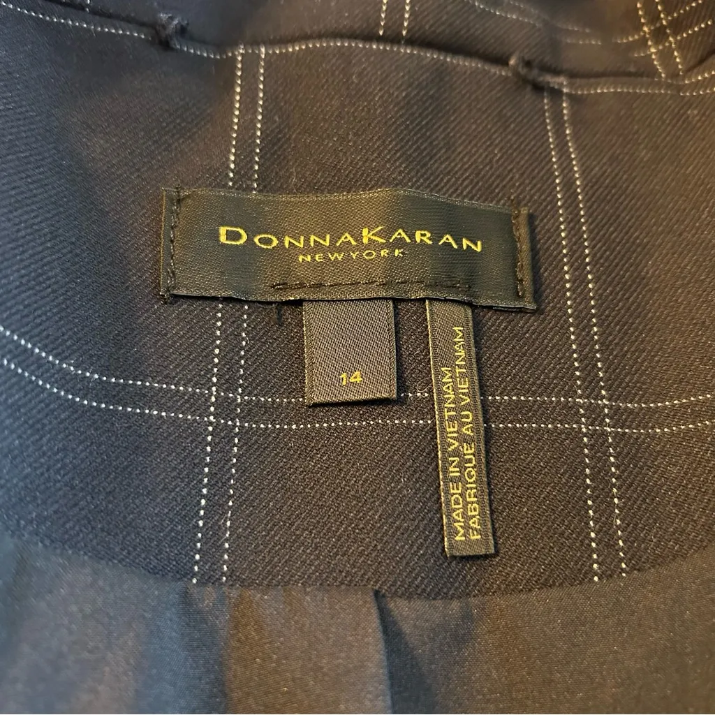 Donna Karan New York navy plaid long blazer/jacket size 14 career wear - Image 6