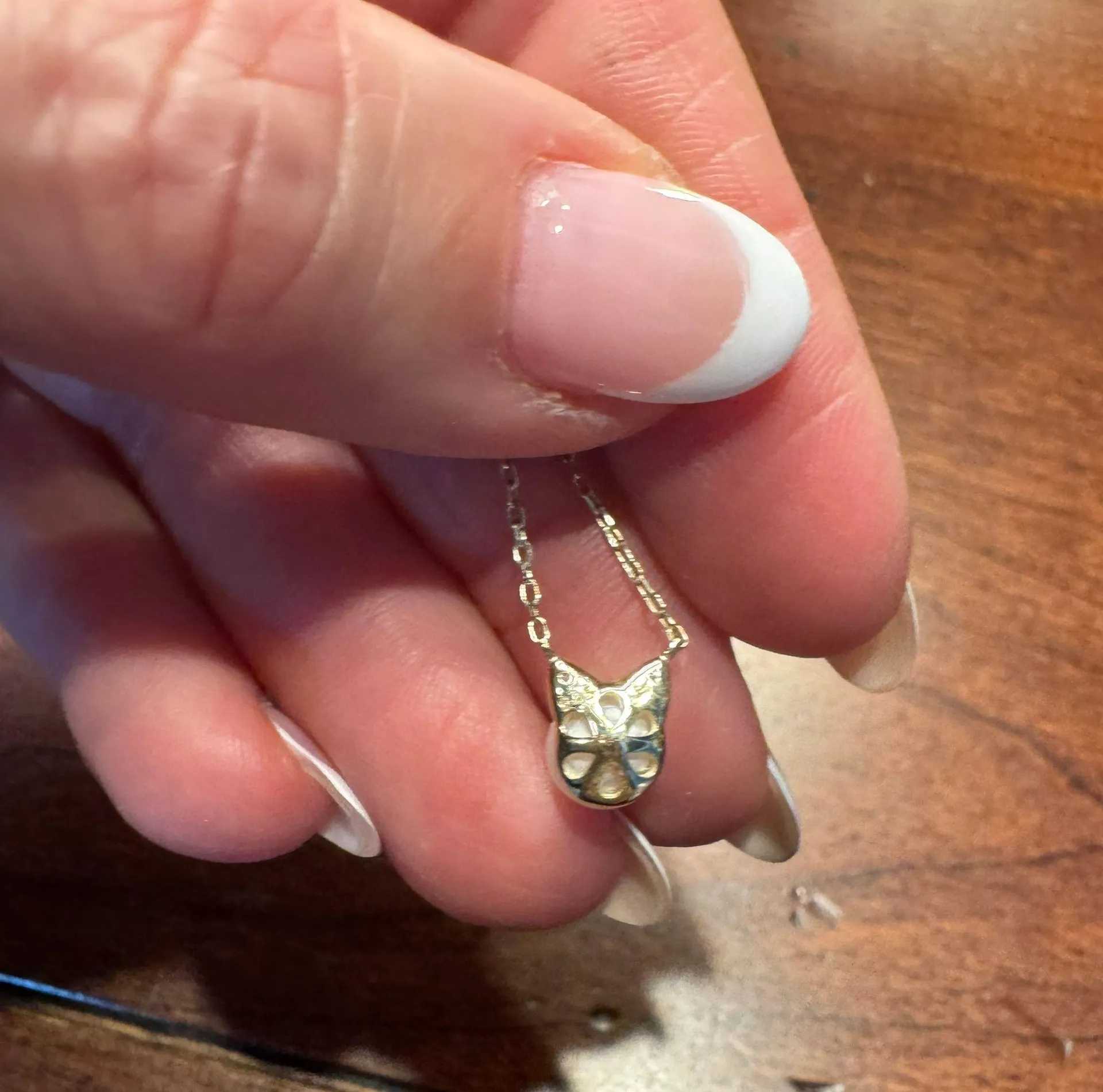 Brand New Gold Cat Pearl Necklace  - Image 3