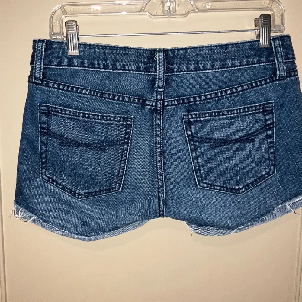 GAP Caicos Rolled Cuff Cut Off Blue Denim Jeans Shorts 5-Pocket Size 25 0 Cotton - Image 5