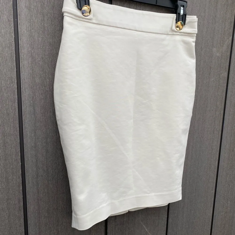 Express Fitted Skirt‎ White - Image 4