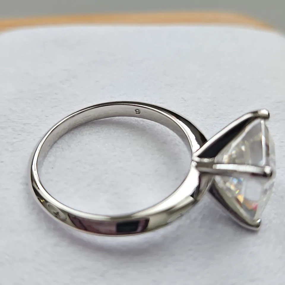 5.5ct Assher Moissanite Solitaire Ring. Size 9 - Image 7