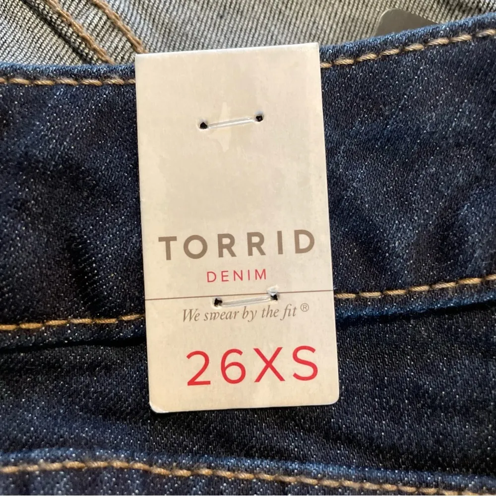 Torrid Slim Bootcut Stretch Dark Wash Jeans 26 Extra Short NWT - Image 5