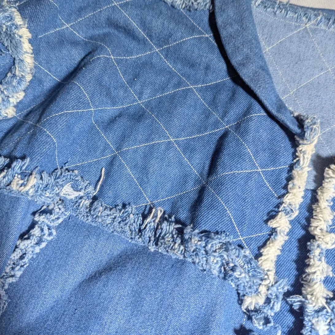 Vtg Y2K Light Wash Open Front Frayed Edge Quilted Detail Denim Jacket Sz L Blue Size L - Image 3