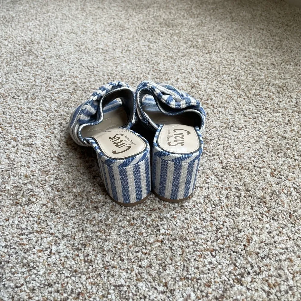 Circus By Sam Edelman Blue And Silver Wedge Sandals Size 6.5 - Image 5