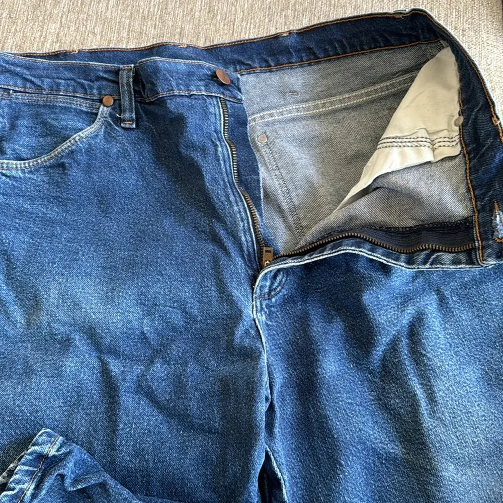 Vintage Wrangler 38 x 30 - Image 4