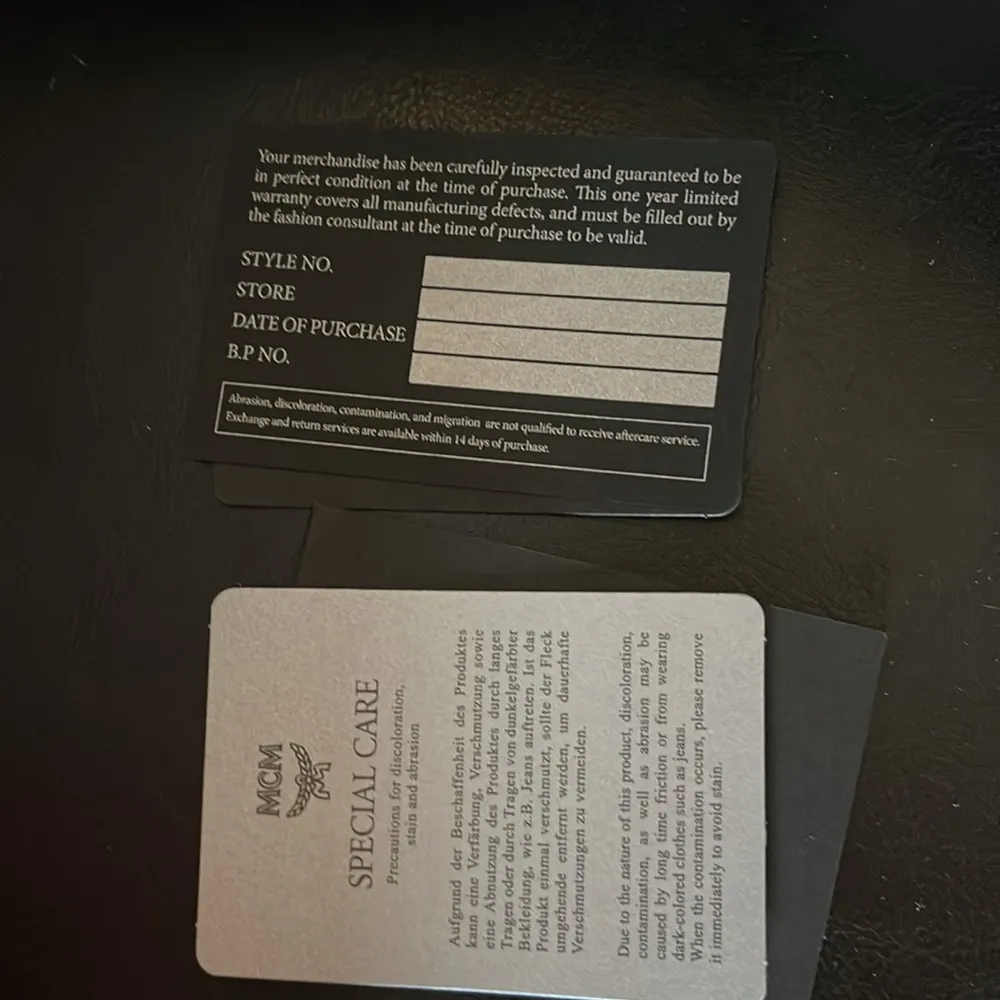 NWOT MCM shoulder/handbag/crossbody in Coral Red Saffiano Authenticated - Image 11