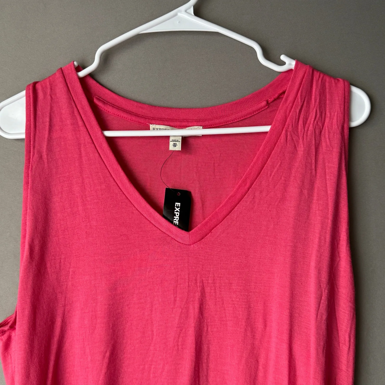 Express sz XS hot‎ pink tank top NWT - Image 2