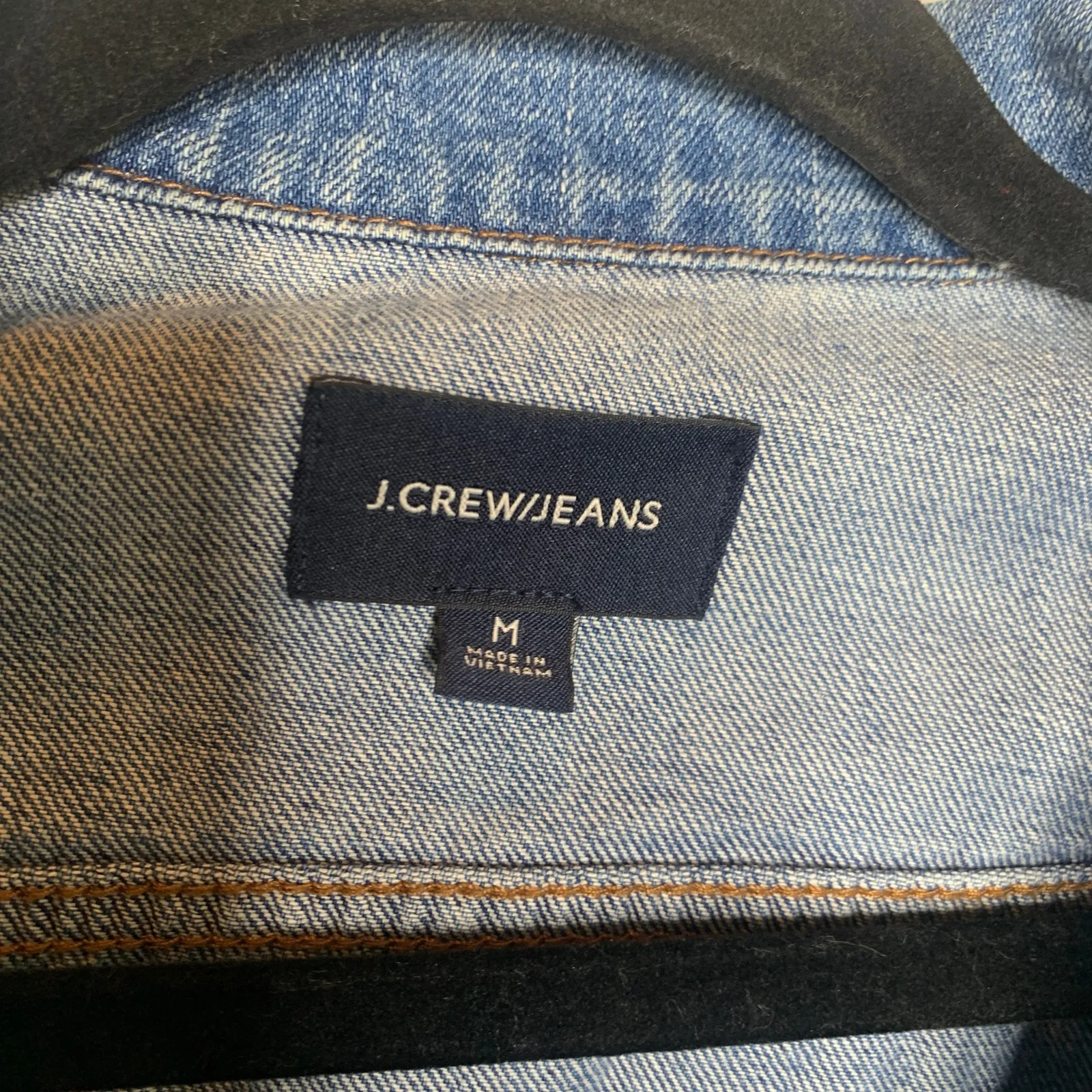J. Crew Medium Wash Fitted Jean jacket Classic Sz Medium - Image 6