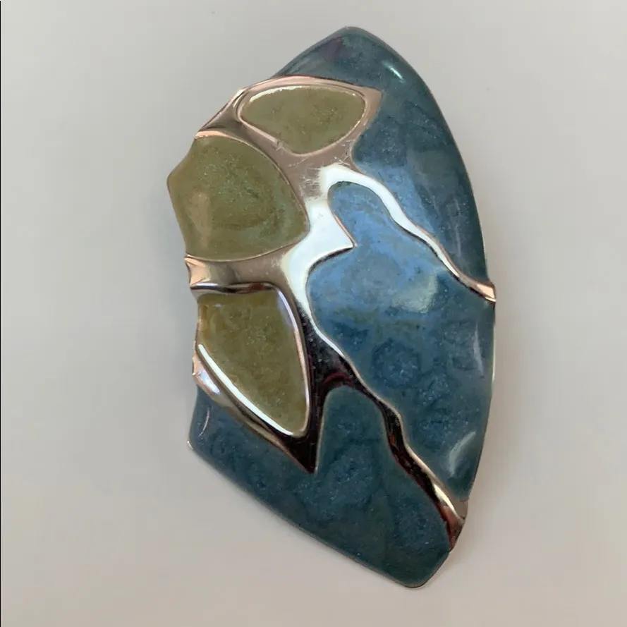 Vintage 1980s lightweight blue & green enamel cloisonné like earrings - Image 6