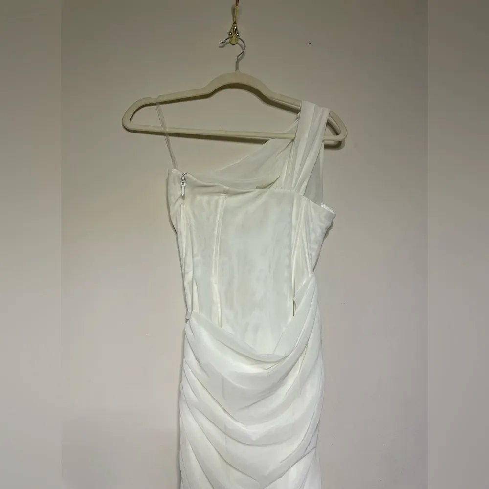 House of Cb Valentina Ivory Asymmetric Cutout Midi Dress - Image 13