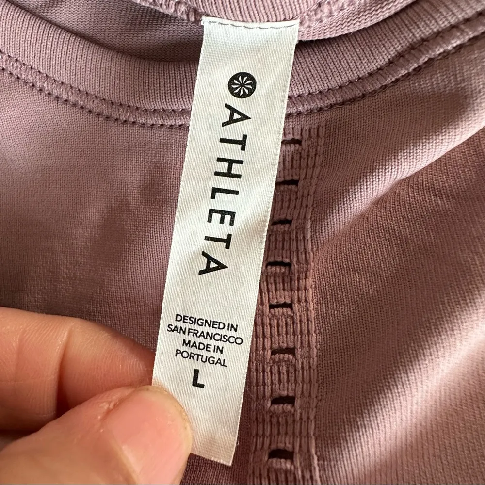 Athleta Women's Muscle Tee in Mauve - Image 4