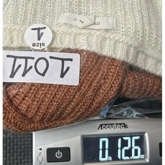 Maurices Women 1 Geometric ColorBlock Knit Pullover Sweater Art Decor Cozy Comfy - Image 9