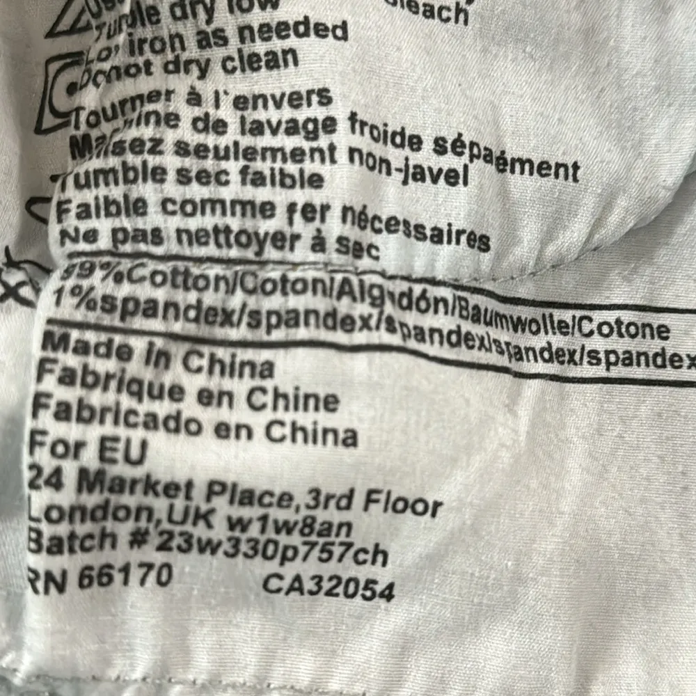 Urban Outfitters BDG Shortie denim cuffed 3” inseam shorts size 27 - Image 8