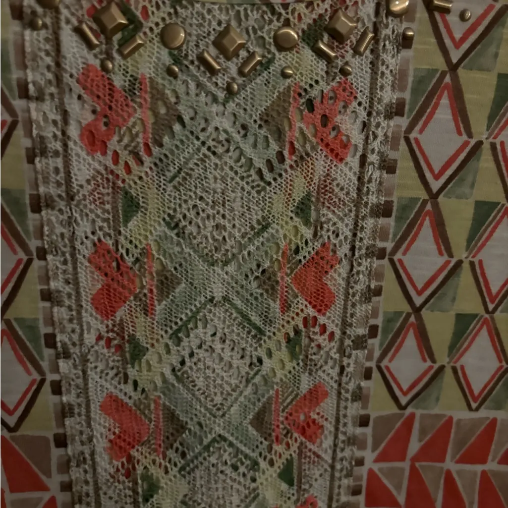 Alfred‎ Dunner pullover shirt with lace and metal accents. Size PS. - Image 2