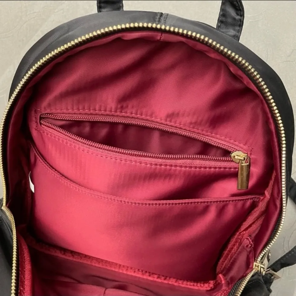 dōTERRA Classy Black gold accents Backpack essential oil holder tablet travel - Image 4