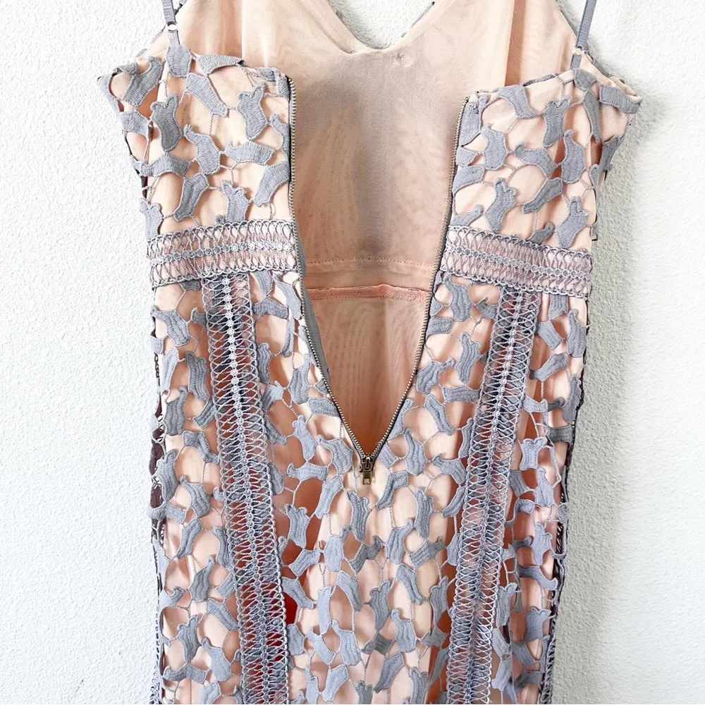 Anthropologie  Tingle Lace Overlay Midi Dress in Lilac - Image 10