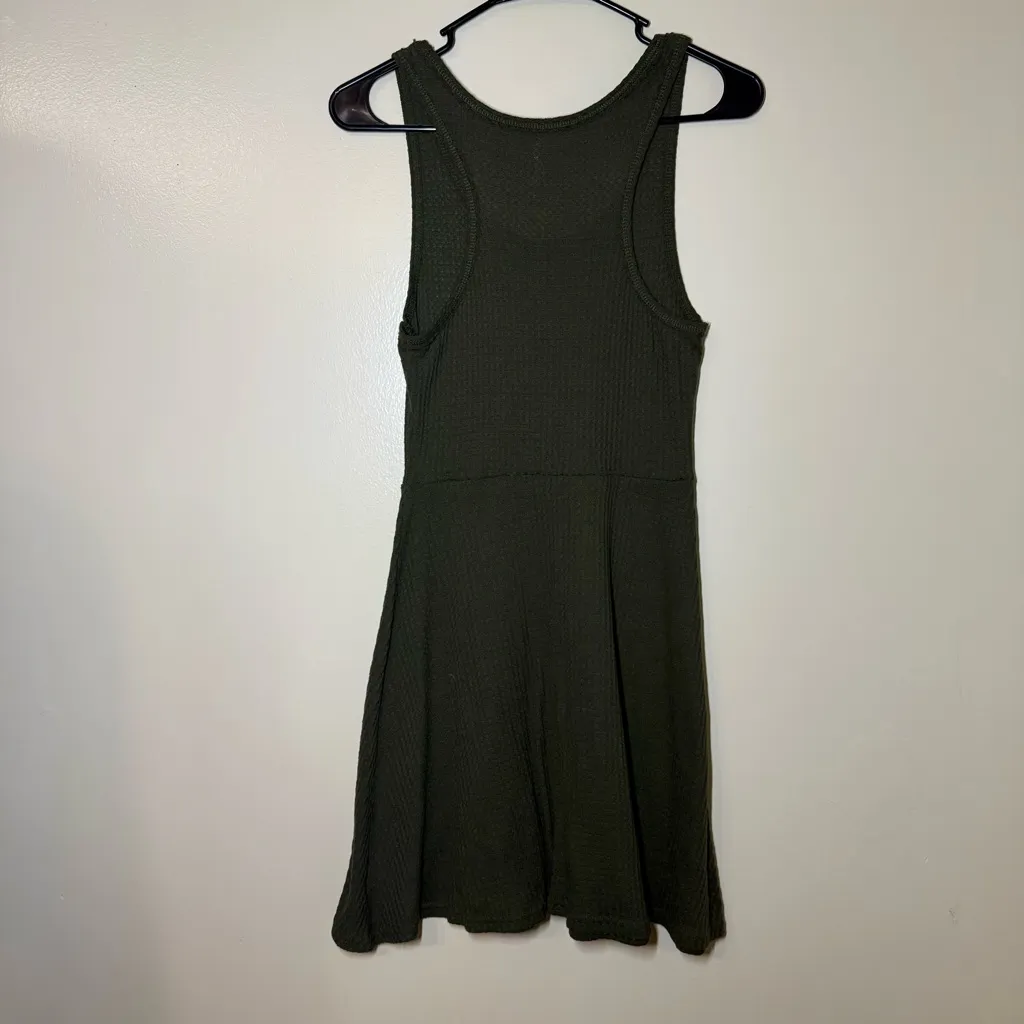 Wallflower Olive Green Midi Dress - Image 2